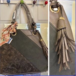 Chase up! Insole brown glitter bag! 12/15.5 inches